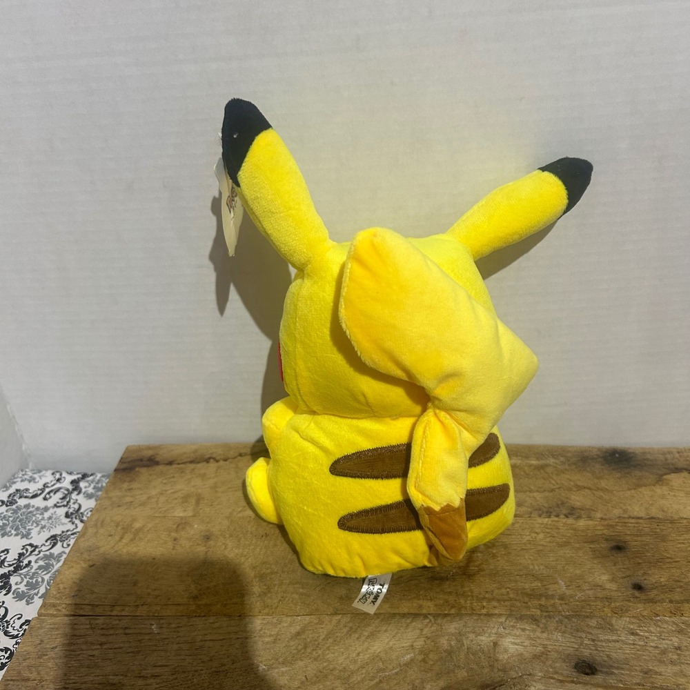 Pokemon Pikachu Plush TOMY Stuffed Animal‎ Toy Character Collectible - Picture 5 of 6